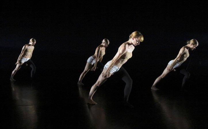 Touch-of-Gravity_140815_6401-wpcf_800x498