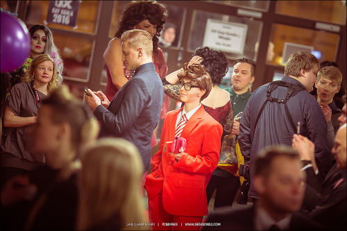 51b165194574a05e53deff7a1c58