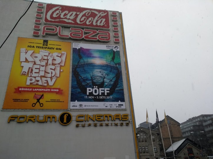 Keskustassa on Finnkinon omistama Coca-Cola Plaza, jossa on useampi kerros ja monta elokuvasalia.