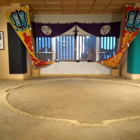 Ravintolan sumo-areena