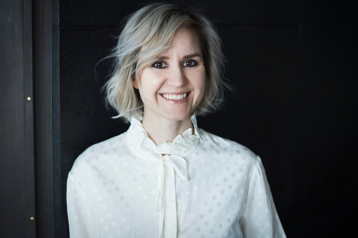 Sisko Savonlahti. Kuva: Marek Sabogal / Gummerus