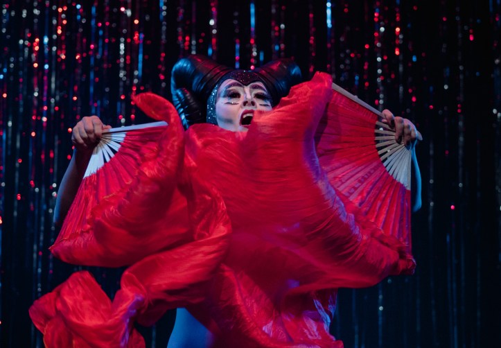 Bloggauksen kuvat ovat aiemmalta elokuun Punch Up! -klubilta. Kuvat: Anniina Joensalo