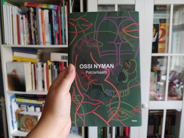 Patriarkaatti pääsee osaksi kirjahyllyjäni.